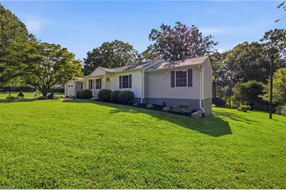 6224 E Old US Highway 421, East Bend, NC 27018 - Photo 5