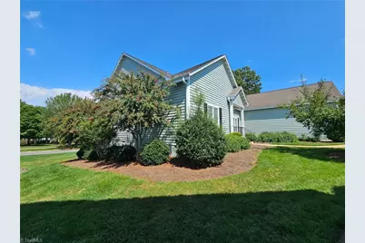 381 Hollybrook Drive, Bermuda Run, NC 27006 - Photo 3