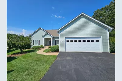 381 Hollybrook Drive, Bermuda Run, NC 27006 - Photo 19