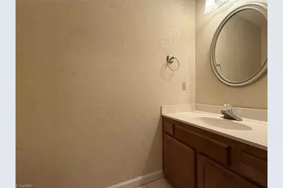 2249 King George Court, Winston-Salem, NC 27103 - Photo 11