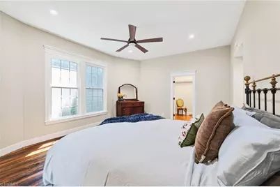 309 N Maple Street, Graham, NC 27253 - Photo 23