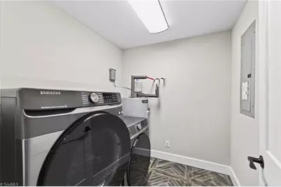 309 N Maple Street, Graham, NC 27253 - Photo 19