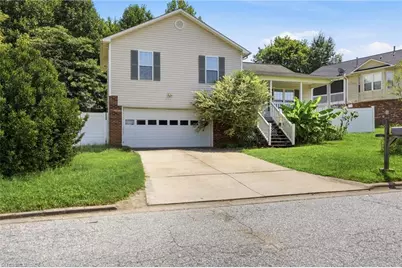 1448 Hawkcrest Lane, Winston-Salem, NC 27127 - Photo 3