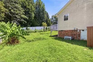 1448 Hawkcrest Ln, Winston-Salem, NC 27127 - Photo 33