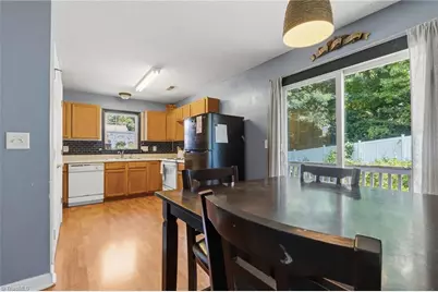1448 Hawkcrest Lane, Winston-Salem, NC 27127 - Photo 17