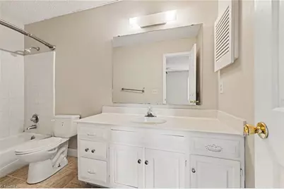 1100 Yellowbell Place, Greensboro, NC 27410 - Photo 9