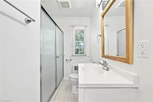 1400 Roslyn Dr, Burlington, NC 27215 - Photo 17