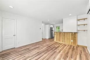 1400 Roslyn Dr, Burlington, NC 27215 - Photo 5