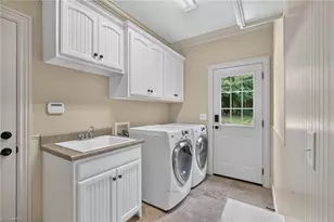 8409 Lillys Ct, Greensboro, NC 27455 - Photo 21