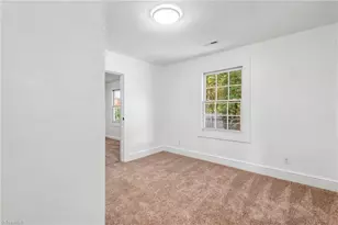 2110 Shore St, High Point, NC 27263 - Photo 17