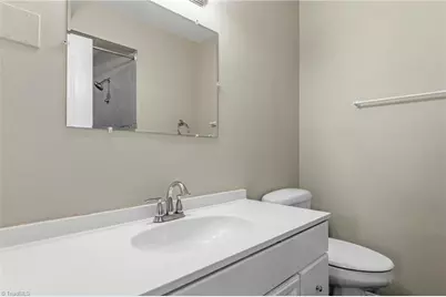 3005 Kilkenny Avenue, Greensboro, NC 27406 - Photo 21