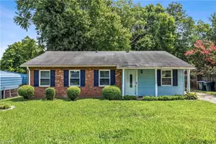 3005 Kilkenny Ave, Greensboro, NC 27406 - Photo 1