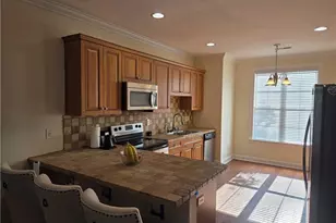 18 Rhododendron Dr, Greensboro, NC 27455 - Photo 9