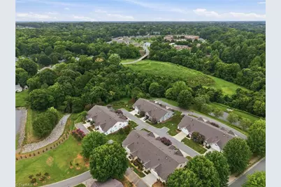 1006 Gretchen Lane, Greensboro, NC 27410 - Photo 35