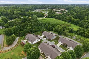 1006 Gretchen Ln, Greensboro, NC 27410 - Photo 35