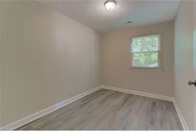 1404 Ballymena Drive, Reidsville, NC 27320 - Photo 19