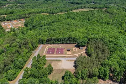 1404 Ballymena Drive, Reidsville, NC 27320 - Photo 29