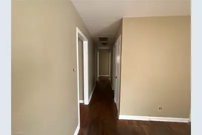 3118 Shallowford Drive, Greensboro, NC 27406 - Photo 9