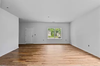 1215 R C Baldwin Avenue, High Point, NC 27260 - Photo 9