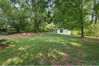2312 Fernwood Drive, Greensboro, NC 27408 - Photo 15