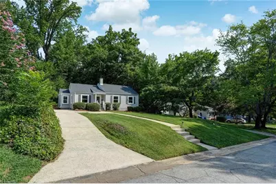 2312 Fernwood Drive, Greensboro, NC 27408 - Photo 33