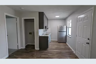 804 & 818 Meadow Ridge Court, Winston-Salem, NC 27107 - Photo 15