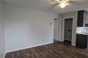 804 & 818 Meadow Ridge Ct, Winston-Salem, NC 27107 - Photo 17