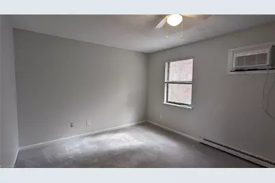 804 & 818 Meadow Ridge Court, Winston-Salem, NC 27107 - Photo 19