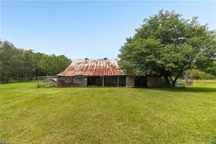 1352 Gravitte Rd, Pilot Mountain, NC 27041 - Photo 33