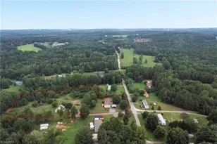 1352 Gravitte Rd, Pilot Mountain, NC 27041 - Photo 39