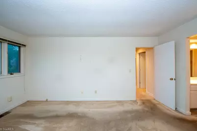 1943 A Eastchester Drive, High Point, NC 27265 - Photo 35