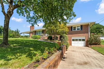 364 Woods Lane, Winston-Salem, NC 27107 - Photo 3