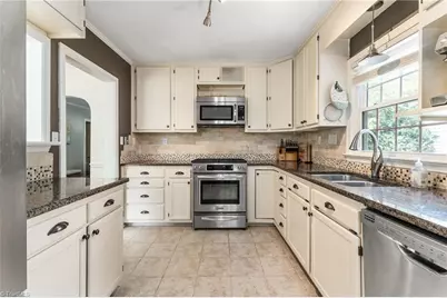 847 Lockland Avenue, Winston-Salem, NC 27103 - Photo 15
