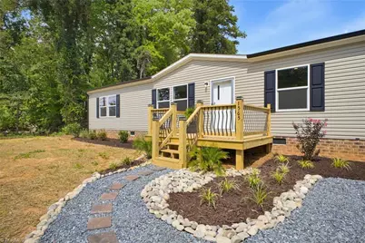 1565 Old Hollow Road, Winston-Salem, NC 27105 - Photo 3