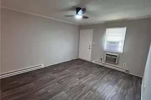 115 Cox Ave, Thomasville, NC 27360 - Photo 7