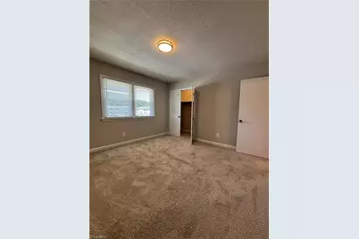 504 S Cherry Street, Kernersville, NC 27284 - Photo 3