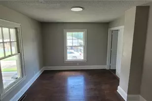 2613 Vanstory St, Greensboro, NC 27407 - Photo 11