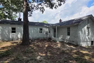 2613 Vanstory St, Greensboro, NC 27407 - Photo 13