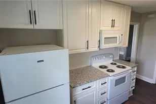 2613 Vanstory St, Greensboro, NC 27407 - Photo 5