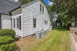 703 S Park St, Asheboro, NC 27203 - Photo 33
