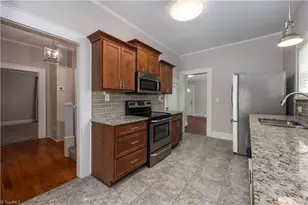 703 S Park St, Asheboro, NC 27203 - Photo 11