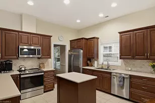 2608 Belwick Village Dr, Winston-Salem, NC 27106 - Photo 9