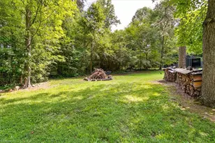 104 Wesleyan Dr, Jamestown, NC 27282 - Photo 45