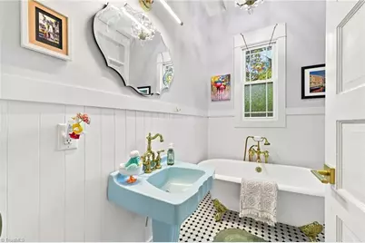 306 N Ninth Street, Mebane, NC 27302 - Photo 17
