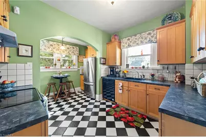 627 Hawthorne Road, Winston-Salem, NC 27103 - Photo 13