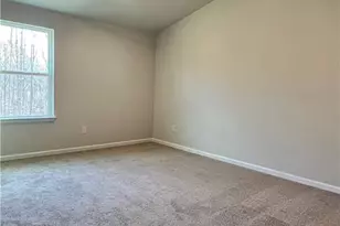 3501 Delane Dr, Winston-Salem, NC 27101 - Photo 7