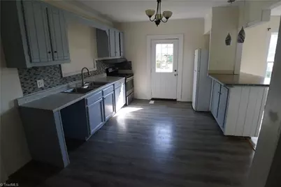 7573 Nc Highway 801, Mocksville, NC 27028 - Photo 15
