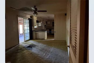 4830 Dorset Road, Winston-Salem, NC 27127 - Photo 15