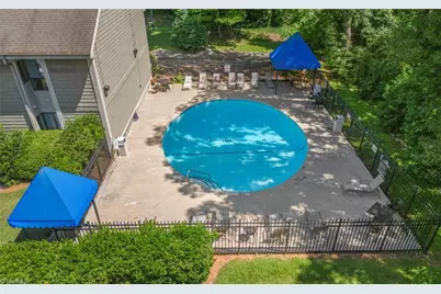 1520 Benjamin Parkway #D, Greensboro, NC 27408 - Photo 25