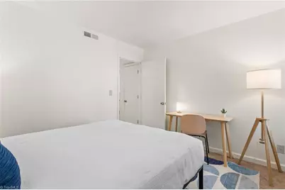 1520 Benjamin Parkway #D, Greensboro, NC 27408 - Photo 23